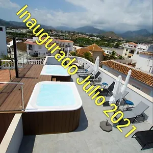 Nerja-centro-jacuzzi- Mirador De La Ermita- Adults Recommended Affittacamere